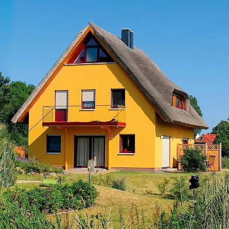 Reetdachhaus Mit Sauna Und Boddenblick - D 128.036a Holiday home Vieregge